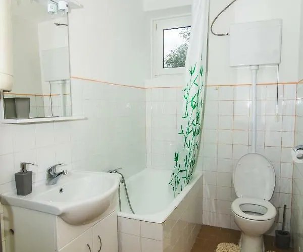 Apartma Soncek Бовец